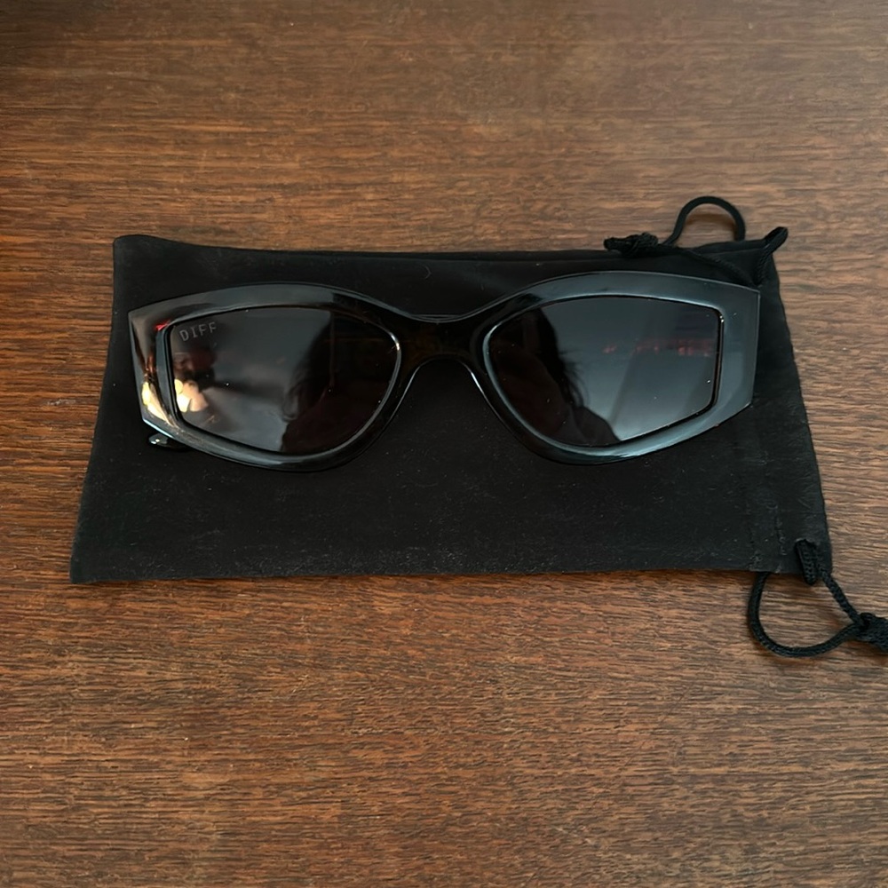 DIFF Sunglasses